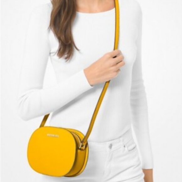 Michael Kors Jet Set Travel Medium Saffiano Leather Crossbody Bag - Picture 2 of 8